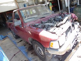 1991 TOYOTA PICK UP BASE RED 2.4 MT 2WD Z21472